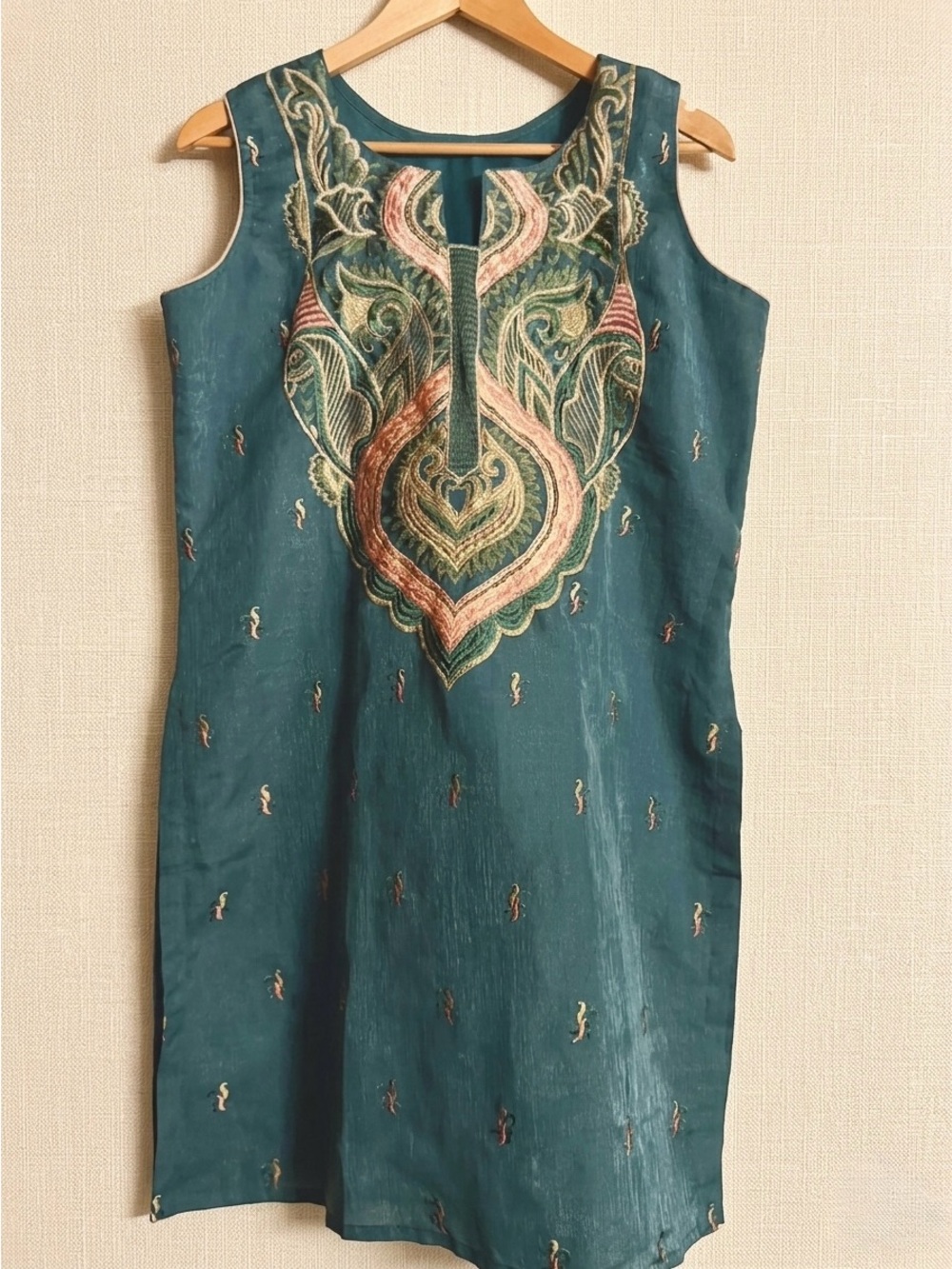 Teal Embroidered Sleeveless Tunic/Kurta Dress